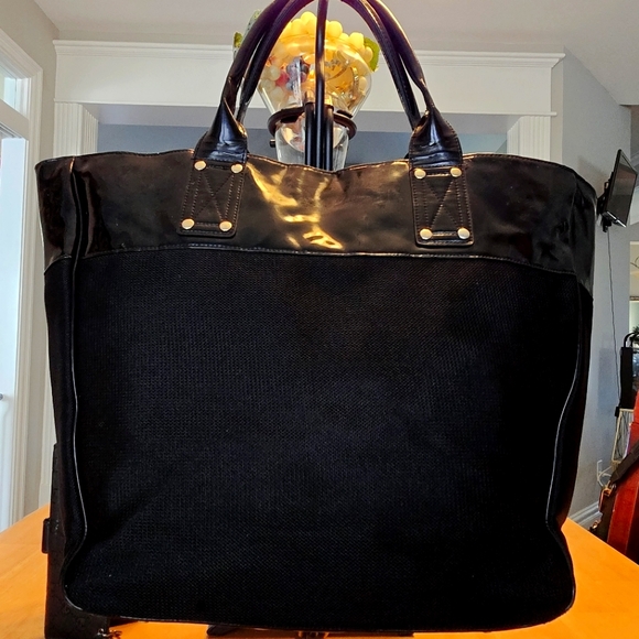 Versace Parfum Patent Leather and Mesh tote - Picture 7 of 14